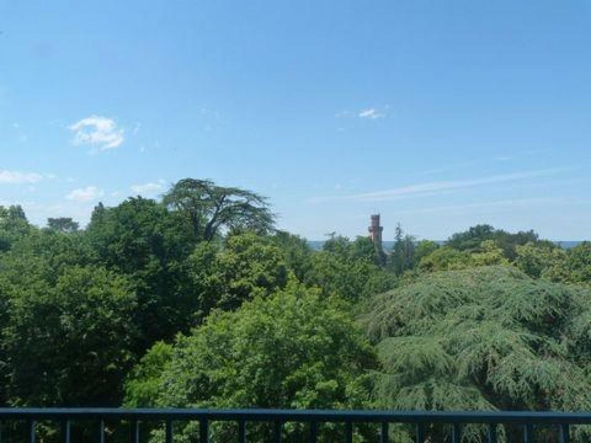 Кондоминиум  с 2 спальнями в Тарб, Франция № 34698