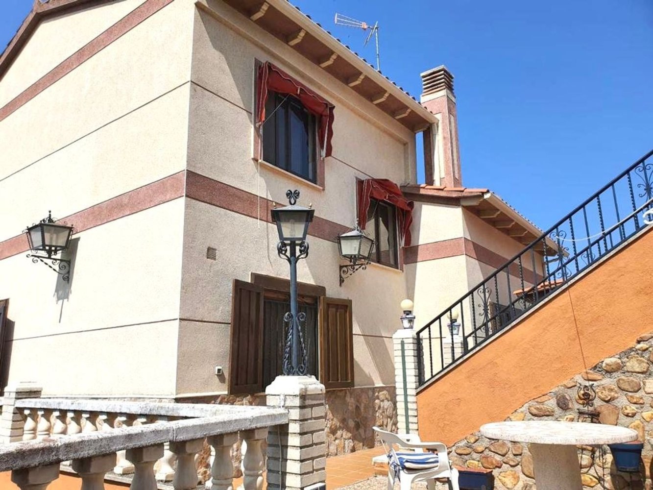 Дом с 4 спальнями в Сьюдад Родриго, Испания № 74128