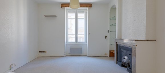 Studio in Lyon, France No. 345778 2