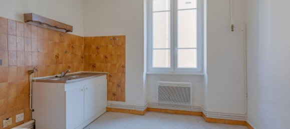 Studio in Lyon, France No. 345778 6