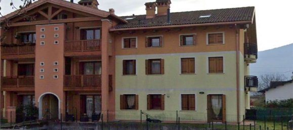 2 rooms Apartment in Feltre, Italy No. 221002 3