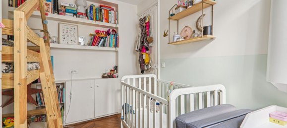 2 bedrooms Apartment in Paris, France No. 295006 10