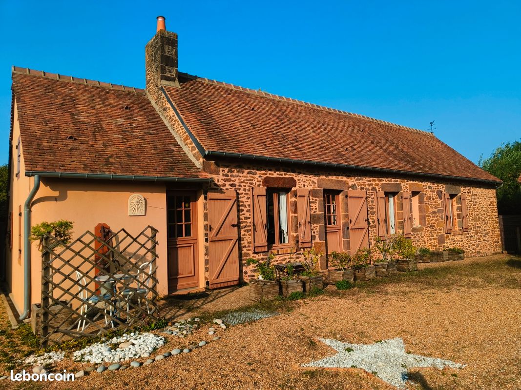 3 Schlafzimmer Haus in Sarthe, France, Nr. 319308