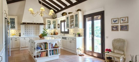 6 bedrooms Villa in Malaga, Spain No. 102935 15