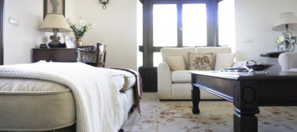 6 bedrooms Villa in Malaga, Spain No. 102935 21