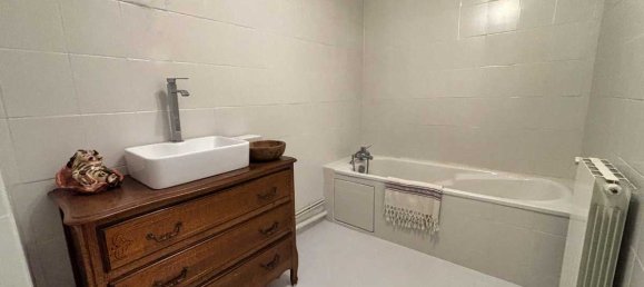 3 bedrooms Townhouse in Besse-sur-Issole, France No. 191917 6