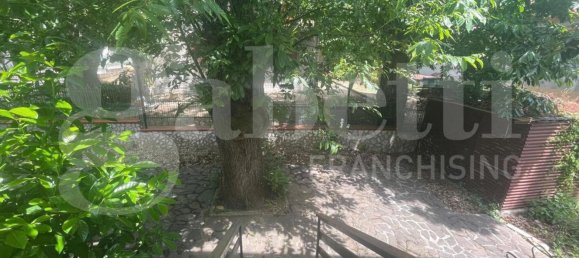 3 rooms Villa in Roccamonfina, Italy No. 300120 8