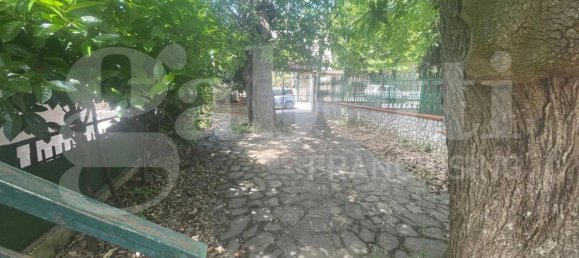 3 rooms Villa in Roccamonfina, Italy No. 300120 9