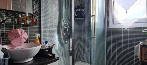 3 Schlafzimmer Haus in Aulnay-sous-Bois, France, Nr. 174850 7