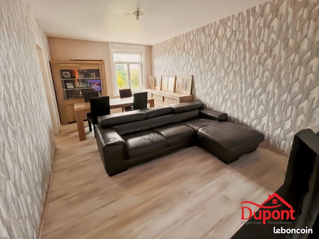 4 chambres Maison à Beuvrages, France No. 152290