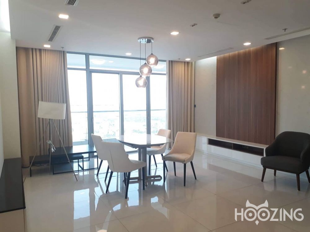 4 bedrooms Apartment in Binh Thanh, Vietnam No. 18341