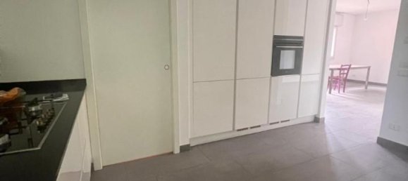 5 rooms House in Pordenone, Italy No. 74445 9