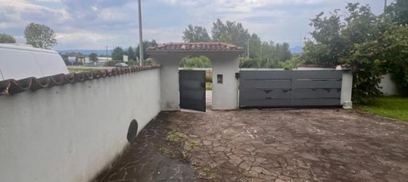 5 rooms House in Pordenone, Italy No. 74445 2