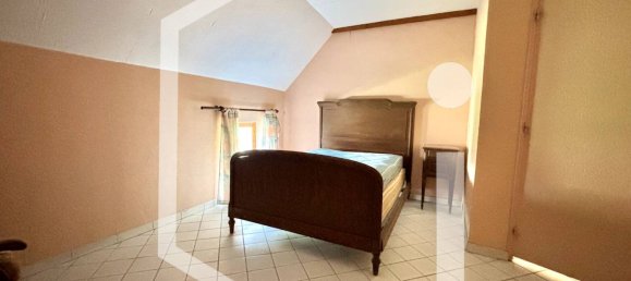 3 Schlafzimmer Haus in Sury-en-Vaux, France, Nr. 224172 8