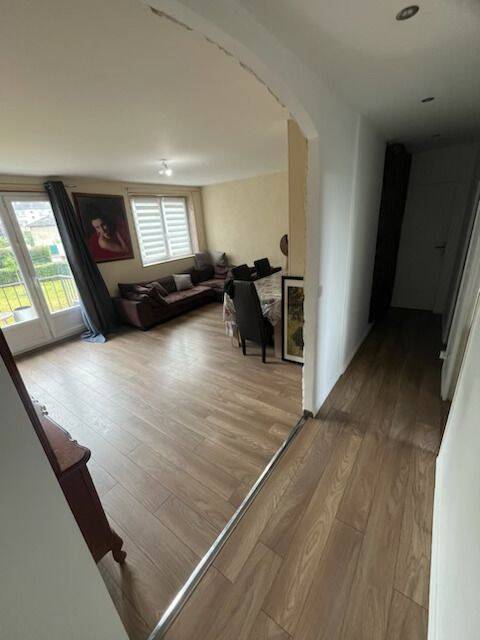 Apartamento de 3 dormitorios en Versailles, France No. 331769