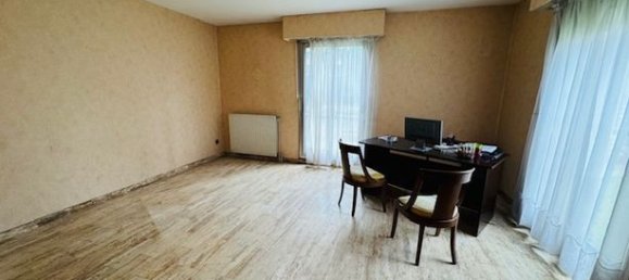 2 chambres Appartement à Chantilly, France No. 301548 3