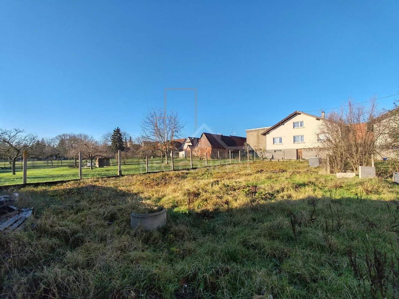 Terrain à Betschdorf, France 500m² No. 85622