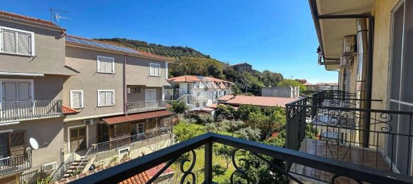 3 bedrooms Apartment in Nocera Terinese, Italy No. 294820 6