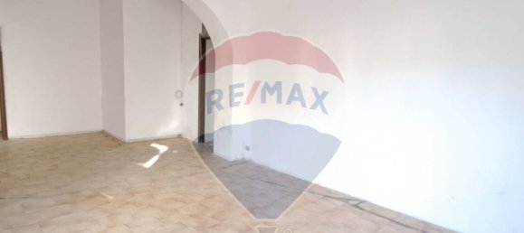 Propiedad comercial de 2 habitaciónes en Luino, Italy No. 128289 5