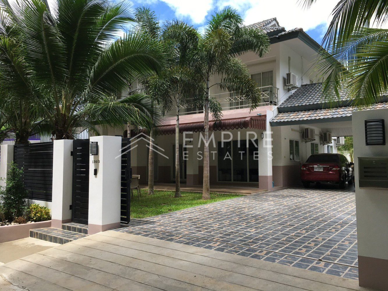 5 bedrooms Villa in Phuket, Thailand No. 10983