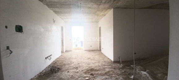 2 bedrooms Apartment in Pieta, Malta No. 2093 3