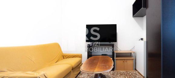 1 bedroom Apartment in Milan, Italy No. 345280 17