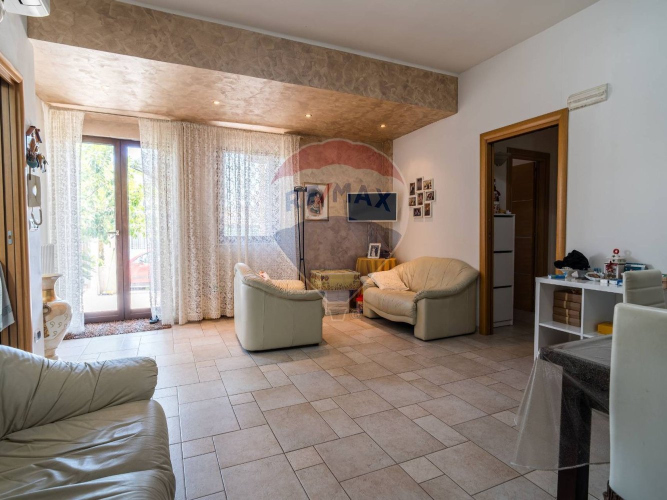 2 bedrooms Apartment in Bitonto, Italy No. 270526