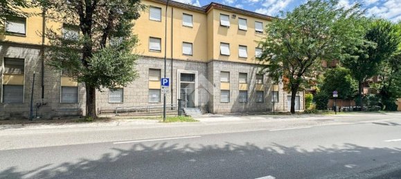 Propiedad comercial de 5 habitaciónes en Cremona, Italy No. 106526 37
