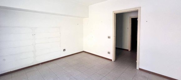 Propiedad comercial de 5 habitaciónes en Cremona, Italy No. 106526 21