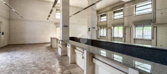 Propiedad comercial de 5 habitaciónes en Cremona, Italy No. 106526 47