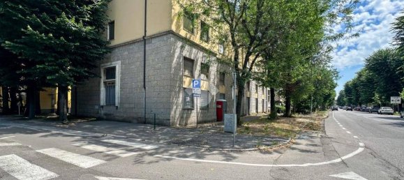 Propiedad comercial de 5 habitaciónes en Cremona, Italy No. 106526 25