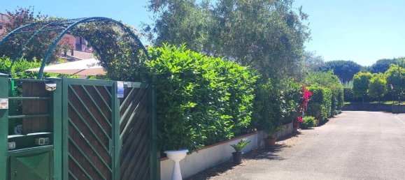 5 bedrooms Villa in Fondi, Italy No. 347512 4