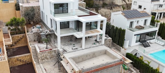 4 Schlafzimmer Villa in Calp, Spain, Nr. 4017 5