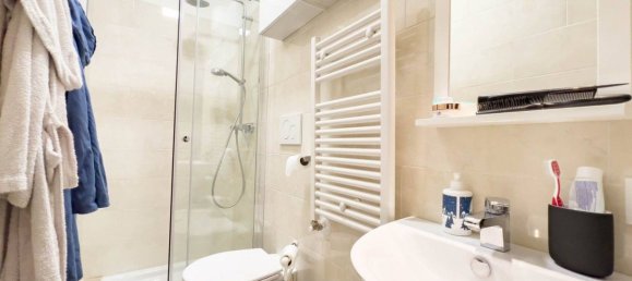 2 bedrooms Apartment in Trieste, Italy No. 303179 6