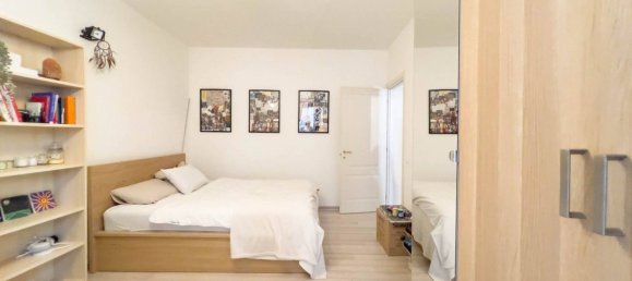 2 bedrooms Apartment in Trieste, Italy No. 303179 9