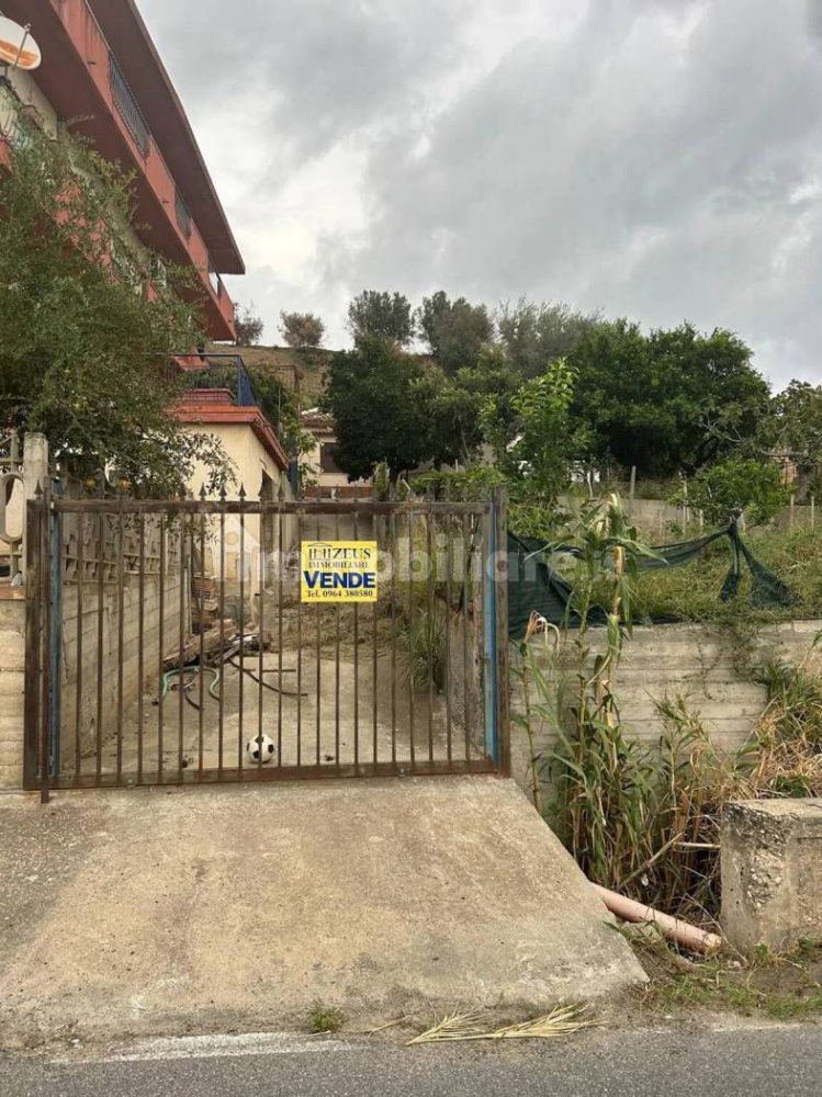 Вилла с 5 спальнями в Бовалино, Италия № 340113