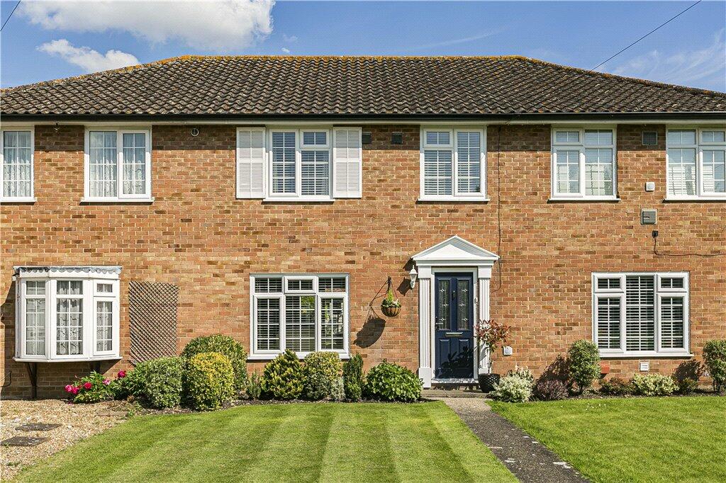3 bedrooms House in Stanwell Moor, United Kingdom No. 8576