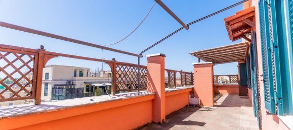 Пентхаус с 4 комнатами в Рим, Италия № 31306 4