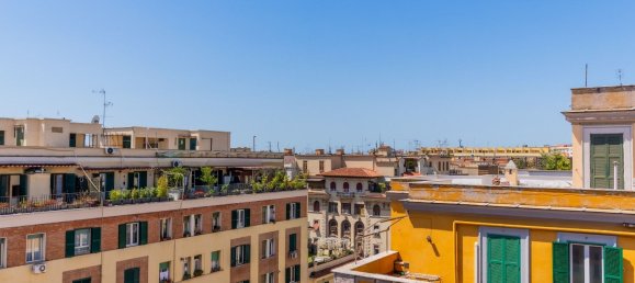 Пентхаус с 4 комнатами в Рим, Италия № 31306 17