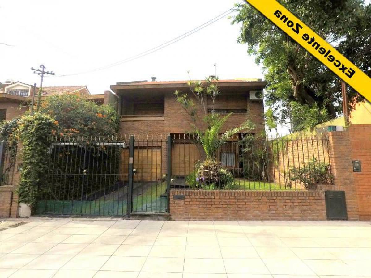 4 bedrooms House in Vicente Lopez, Argentina No. 3971
