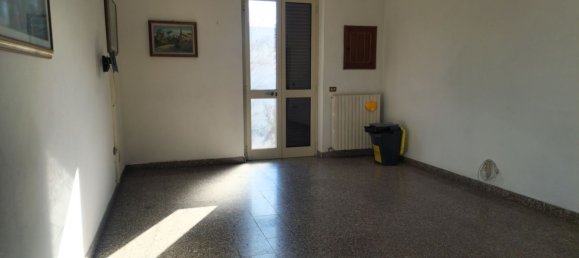8 rooms House in Monsummano Terme, Italy No. 39999 12