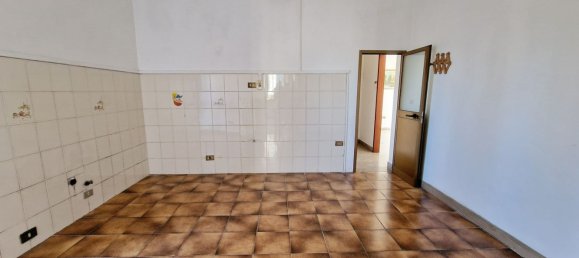 8 rooms House in Monsummano Terme, Italy No. 39999 21