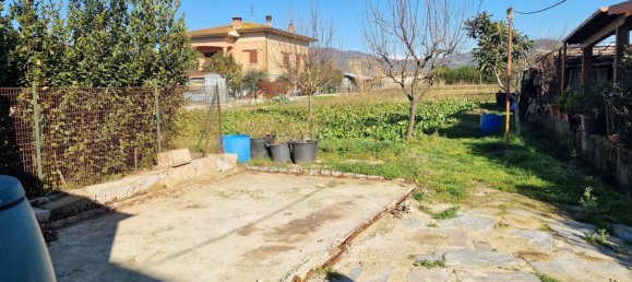 8 rooms House in Monsummano Terme, Italy No. 39999 16