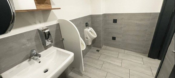 3 bedrooms Building in Nurnberger Land, Germany No. 181370 4