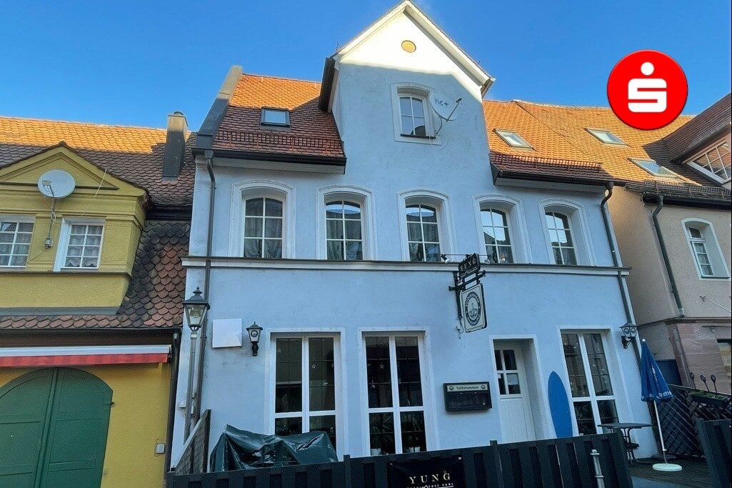 3 bedrooms Building in Nurnberger Land, Germany No. 181370