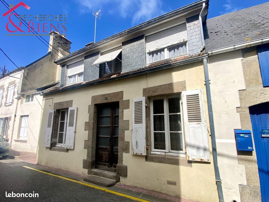 2 bedrooms House in Manche, France No. 356719