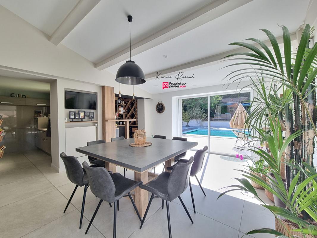 4 غرف نوم منزل في La Ferriere, France رقم 331129