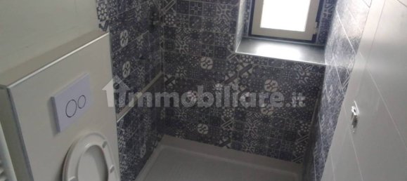 1 bedroom Apartment in Turin, Italy No. 58380 11