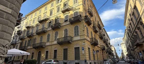 Квартира с 5 спальнями в Турин, Италия № 375207 4