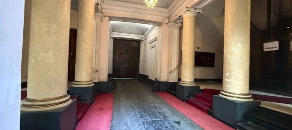 Квартира с 5 спальнями в Турин, Италия № 375207 7